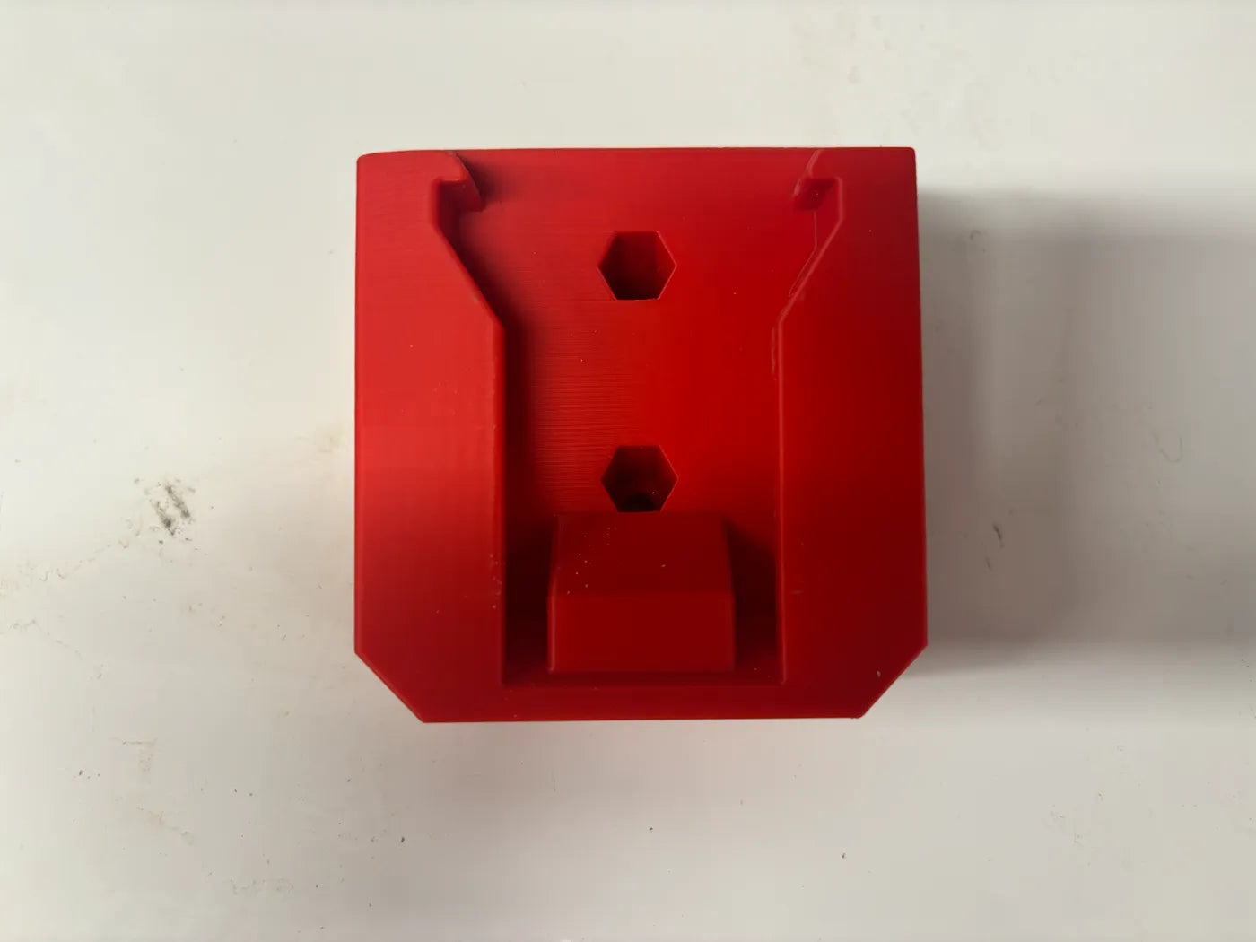 18V Tool Battery Wall Mount - 3D printed by Mythical Makers 3D