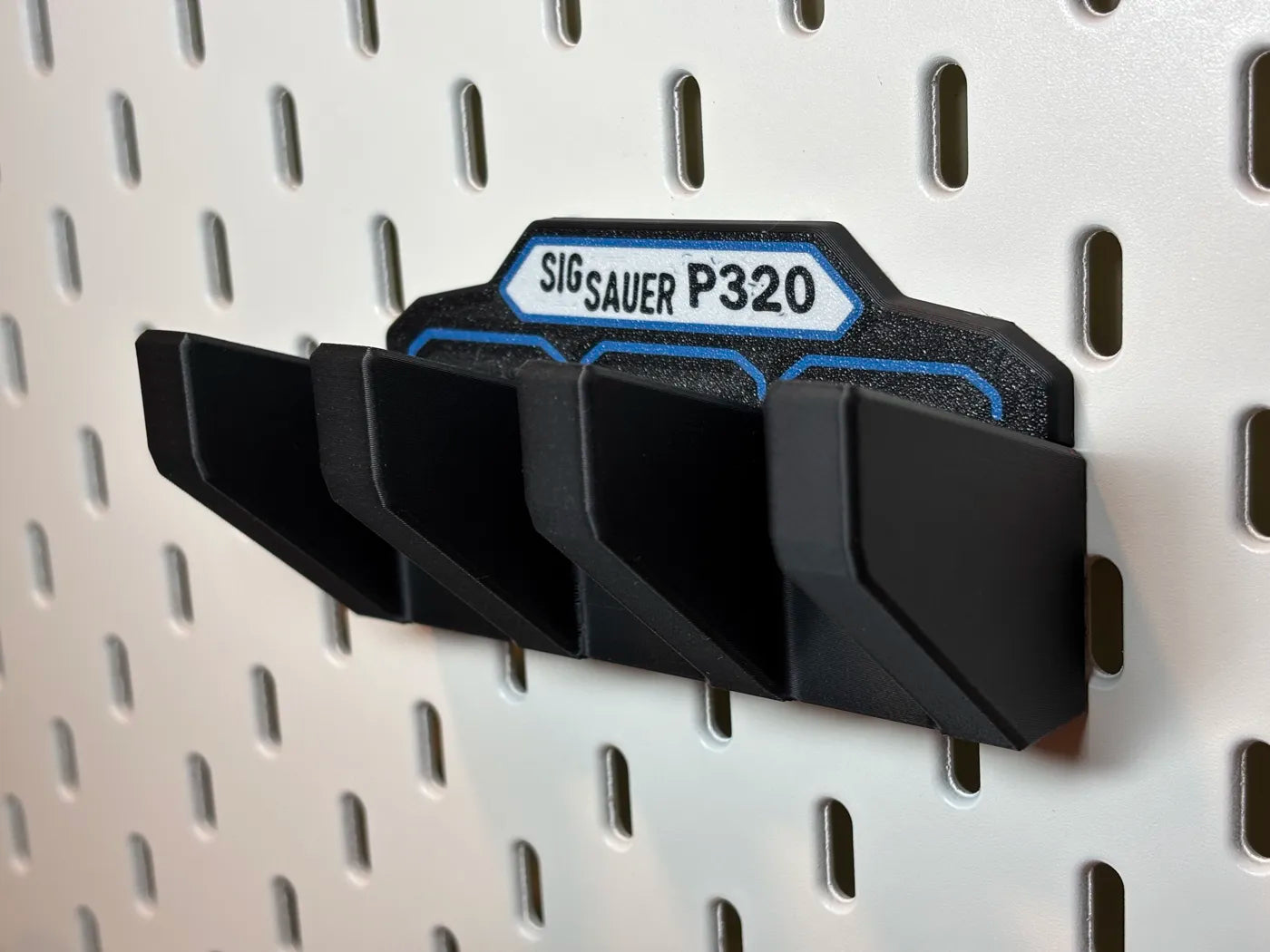 Magazine Holder - SIG SAUER P320 / M17 - fits IKEA SKADIS - 3D printed by Mythical Makers 3D