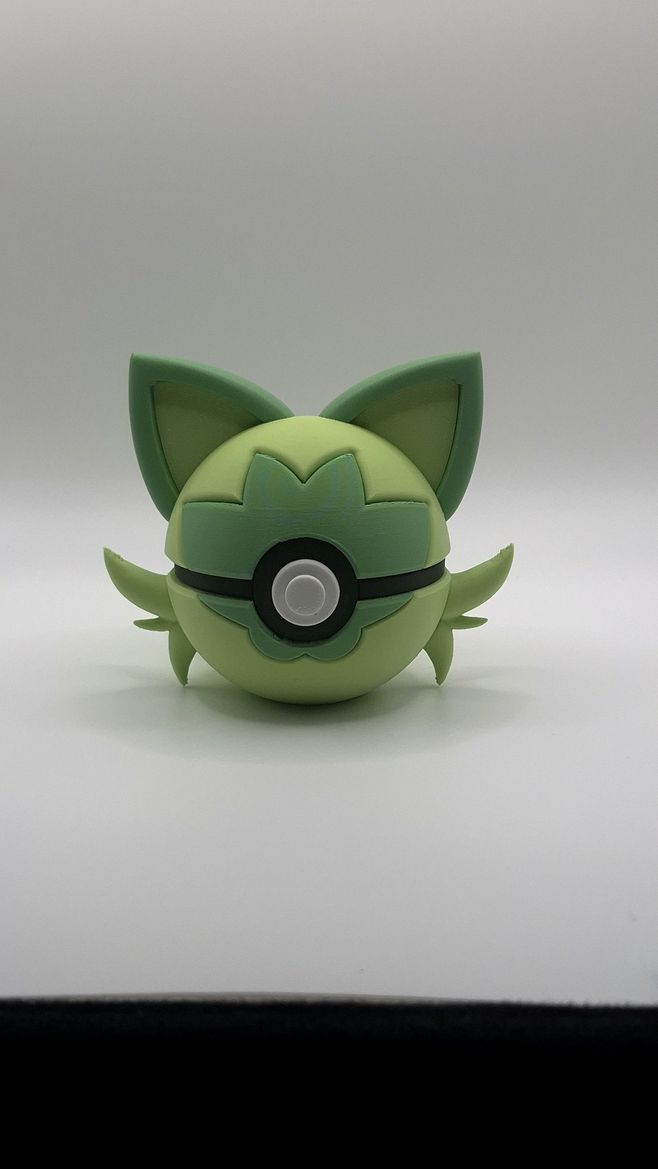 Themed Mythic Ball - Mintkitten — 3D printed by Mythical Makers 3D